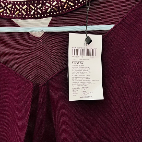 Code by lifestyle maroon sweatshirt! New unused with tags - Picture 3 of 6